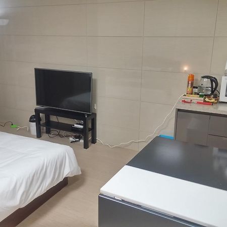 Guesthouse Myeongdong Seoul Exteriör bild