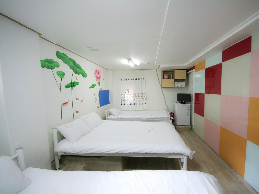 Guesthouse Myeongdong Seoul Rum bild