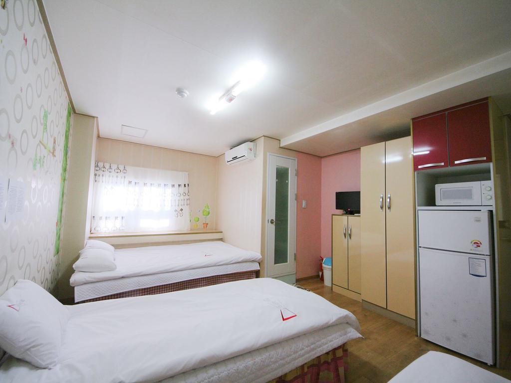 Guesthouse Myeongdong Seoul Rum bild