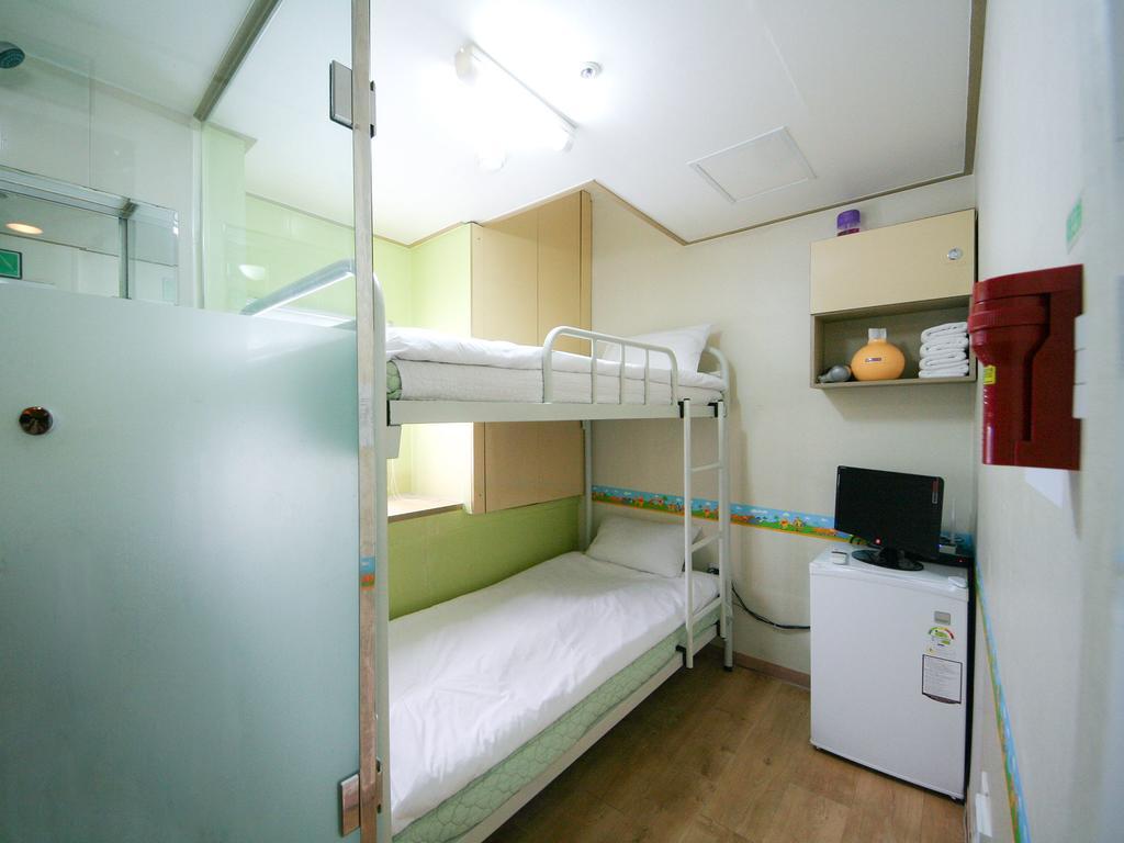 Guesthouse Myeongdong Seoul Rum bild