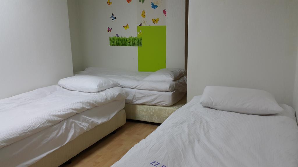 Guesthouse Myeongdong Seoul Exteriör bild
