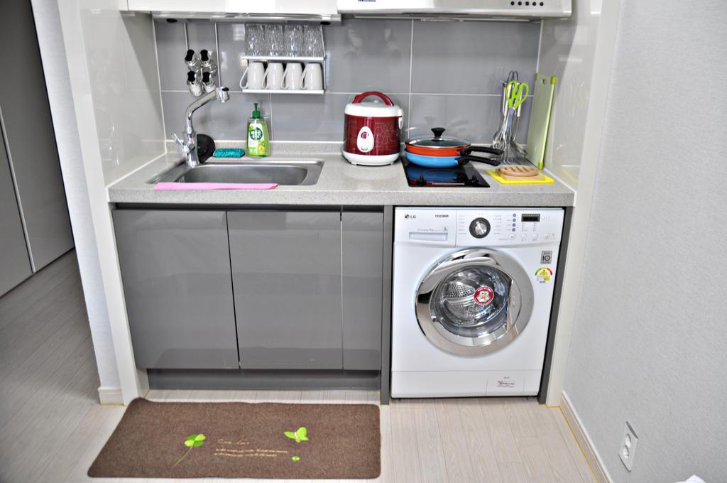 Guesthouse Myeongdong Seoul Exteriör bild