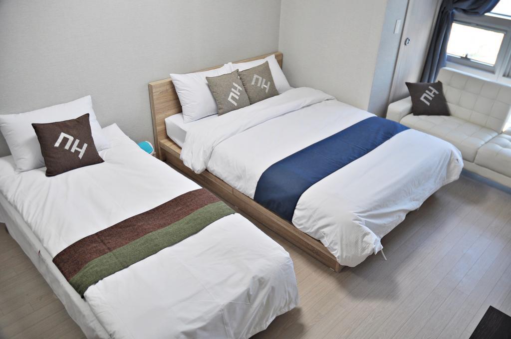 Guesthouse Myeongdong Seoul Exteriör bild