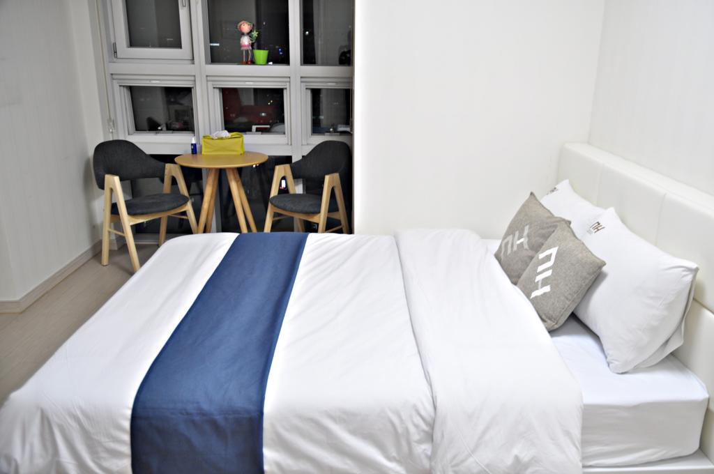 Guesthouse Myeongdong Seoul Exteriör bild