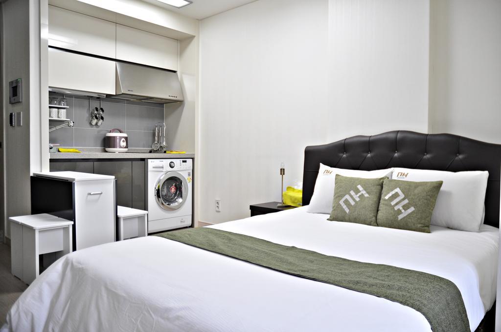 Guesthouse Myeongdong Seoul Exteriör bild